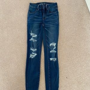 American eagle ripped skinny jeans